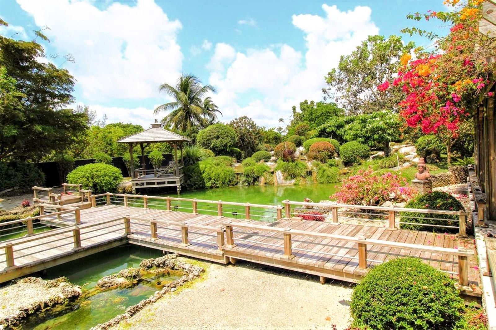Exclusive Lake Tiny House In Beautiful Japanese Garden 홈스테드 외부 사진